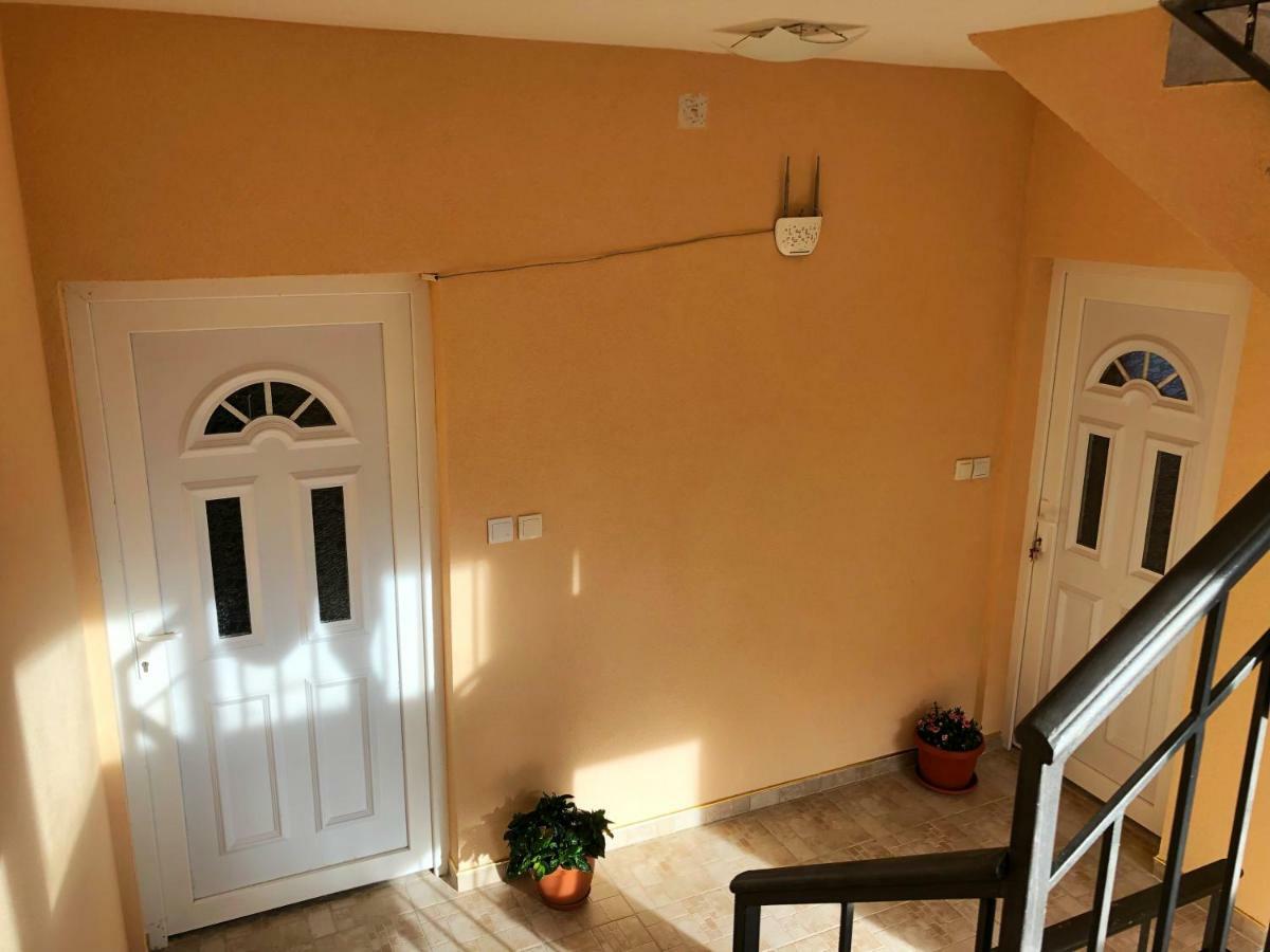 Apartments Simic Kamenari Exterior foto